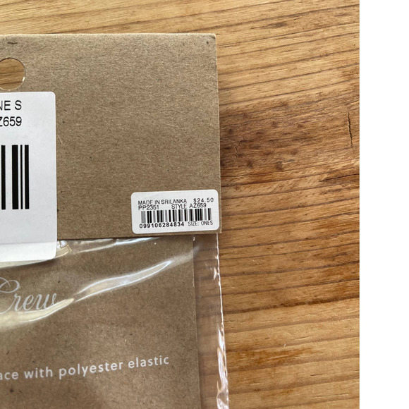 NIP Chambray Blue Fabric Facemasks - Package of 3 Rt $24 - Picture 4 of 4